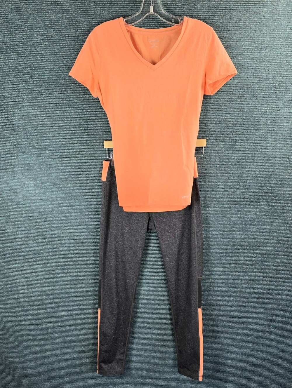 Calvin Klein Performance Leggings & Tee Shirt Set